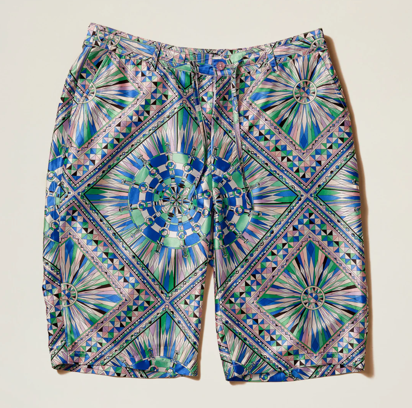 Inserch Kaleidoscope Print Short