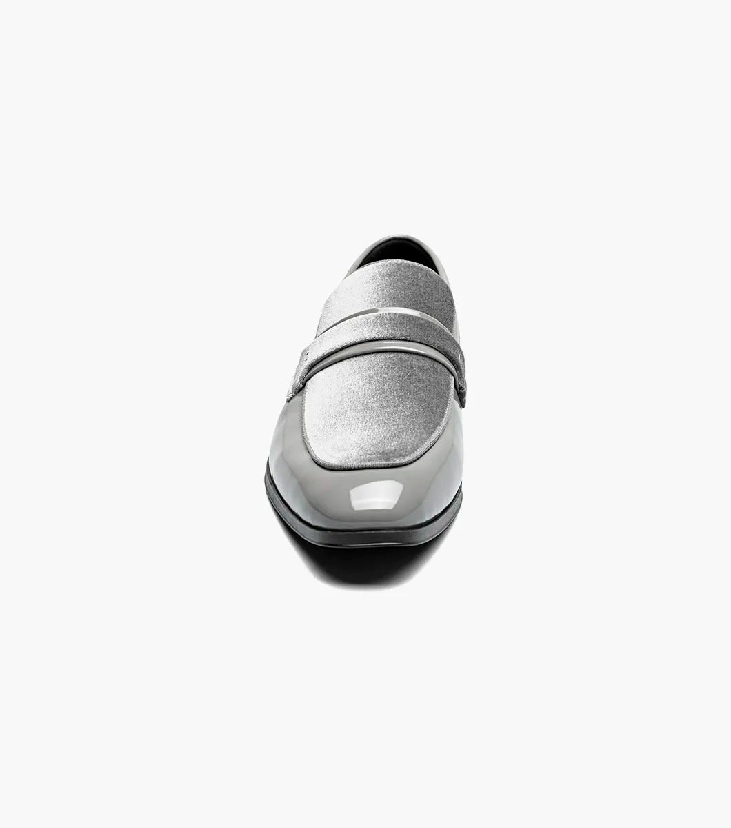 Stacy Adams Spratley Moc Toe Saddle Slip On