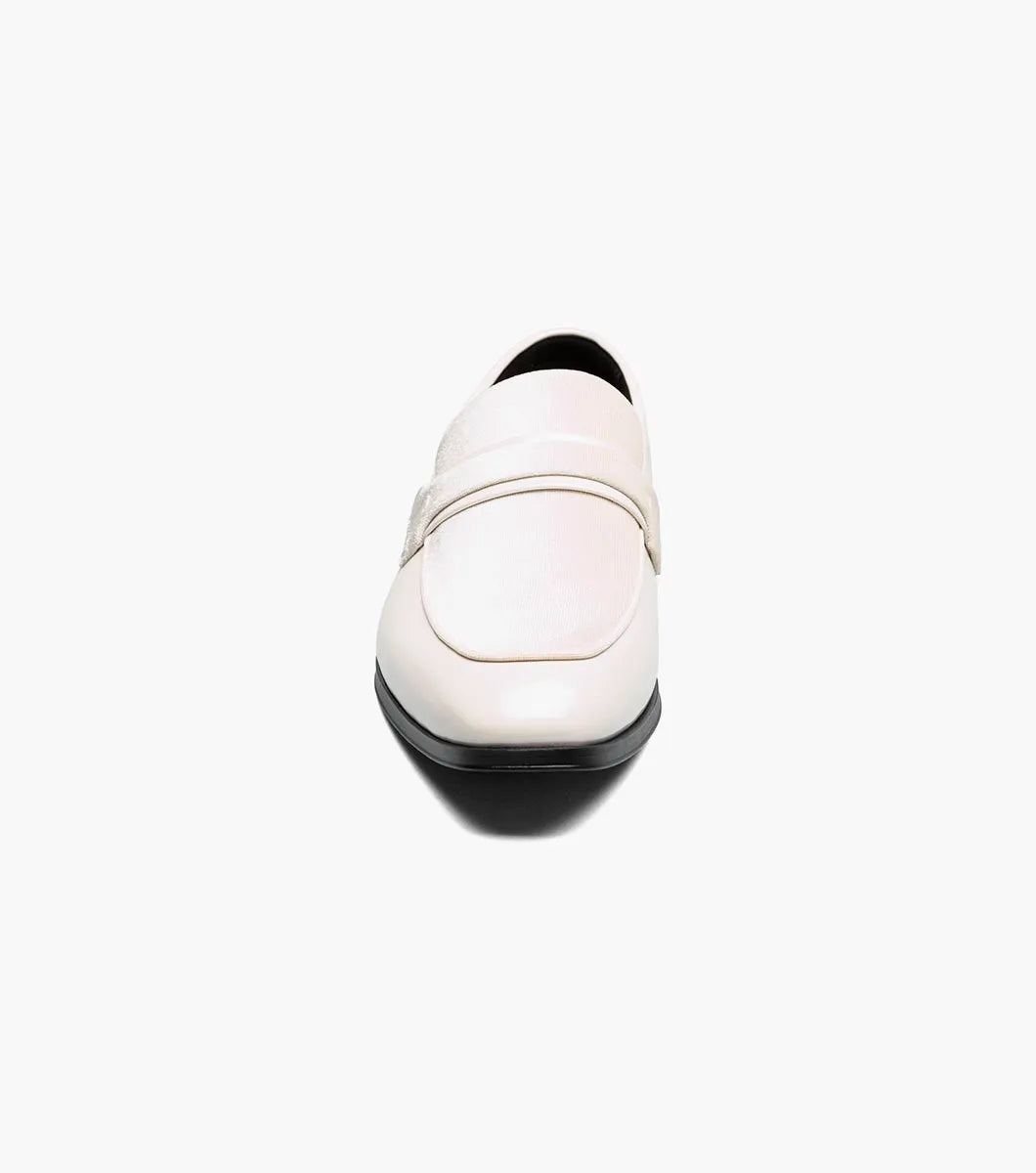 Stacy Adams Spratley Moc Toe Saddle Slip On