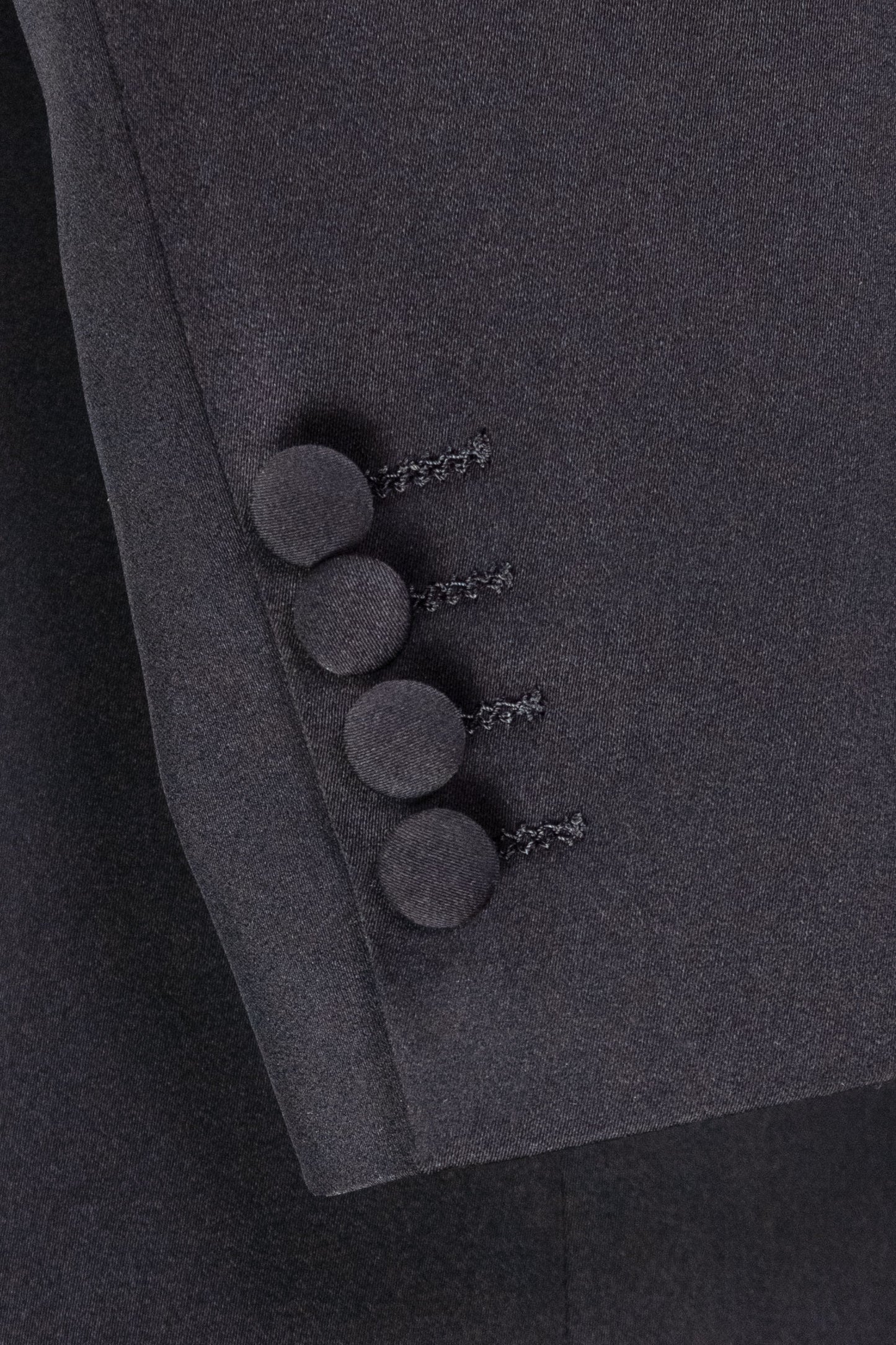 Vinci Classic Fit Banded Collar Suit (Black)