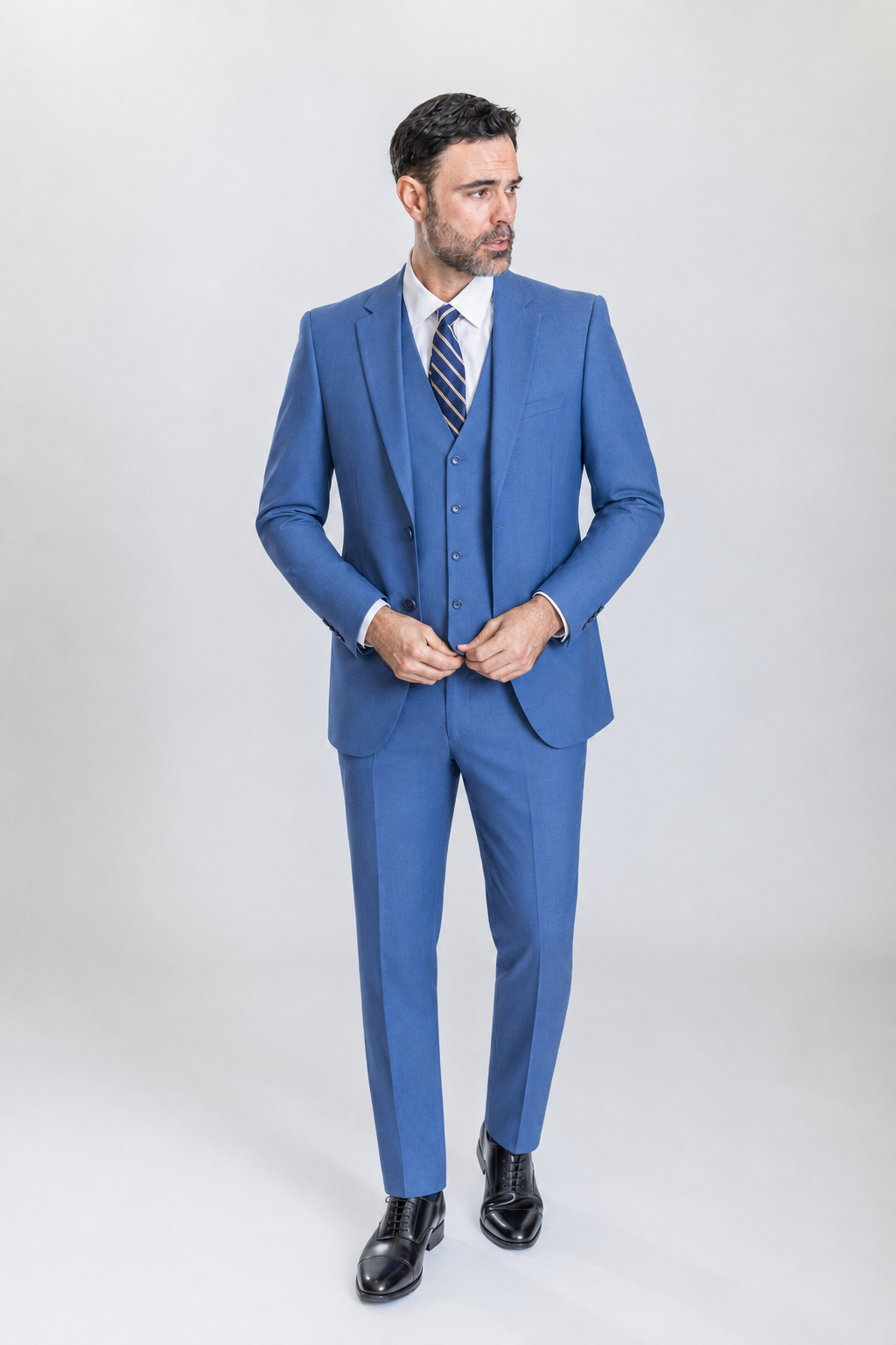 Caravelli 3pc Slim Fit Suit (Powder Blue)