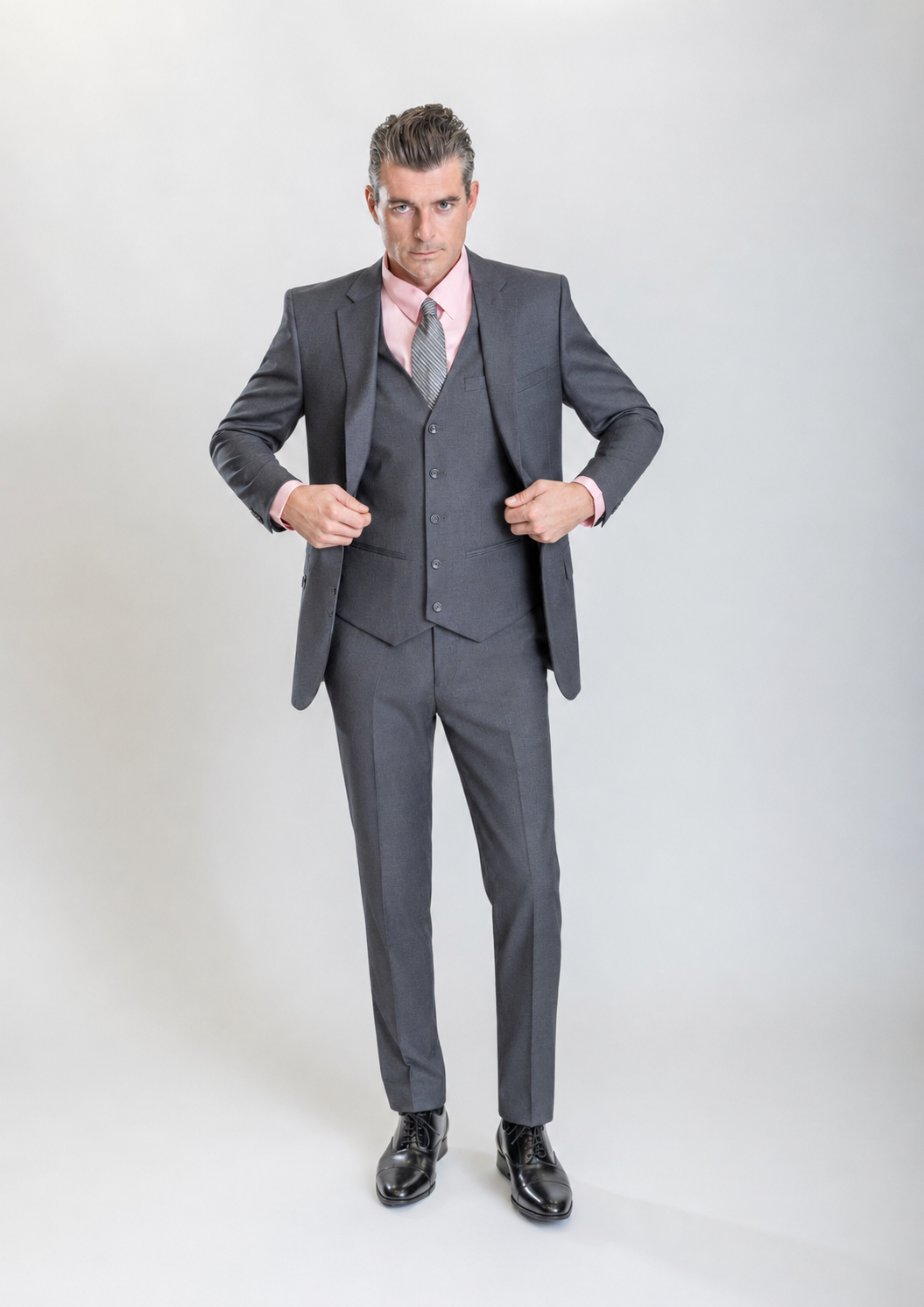 Caravelli 3pc Regular Fit Suit (Grey)