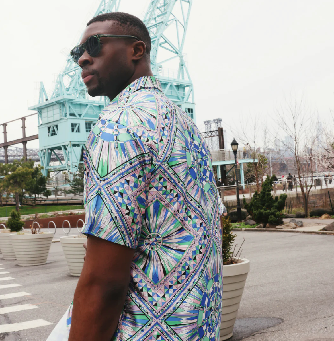 Inserch Short Sleeve Kaleidoscope Print Shirt