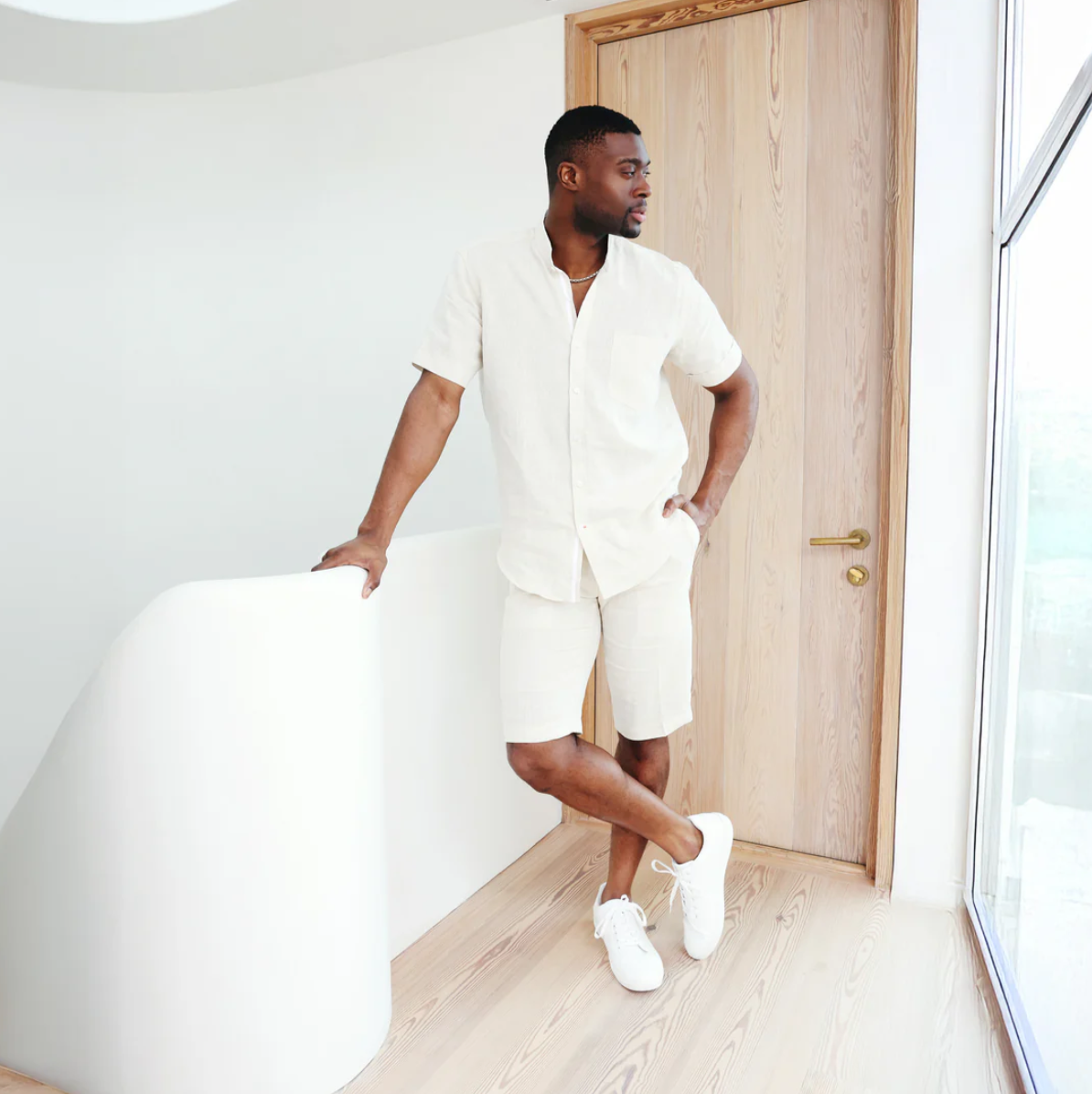 Inserch Short Sleeve Banded Collar Linen Shirt
