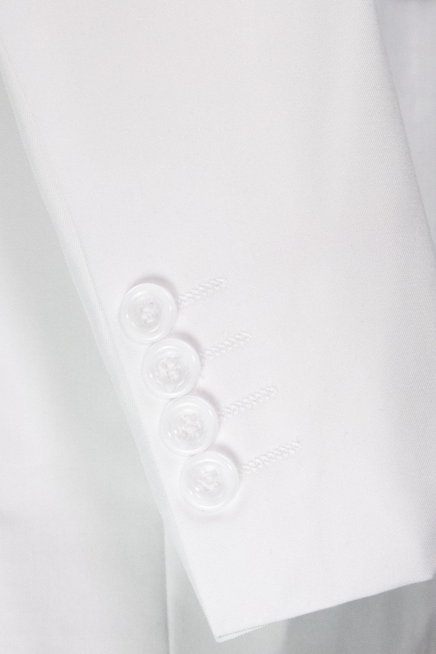 Vinci 2pc Slim Fit Single Breasted 2 button Suit (White)